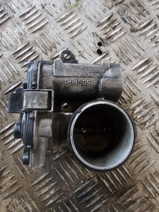 Lichidare stoc Clapeta acceleratie 1.4 b kfu peugeot 206 207 307 citroen c2 c3 c4 964