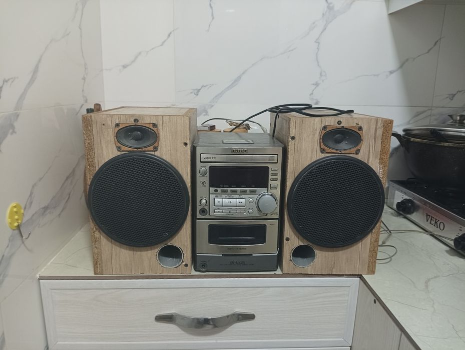 muzikalni sentir aiwa