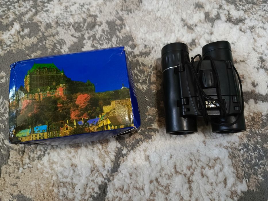 Продам бинокль новый