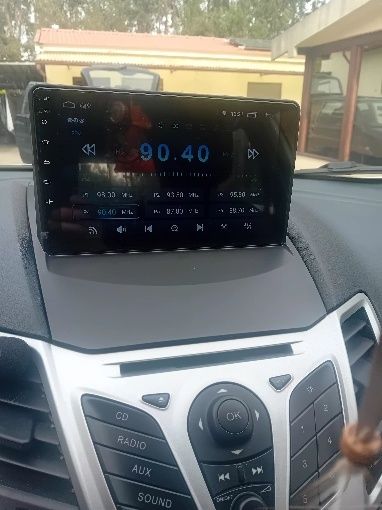 Ford Fiesta мултимедия Android GPS навигация Carplay Android auto