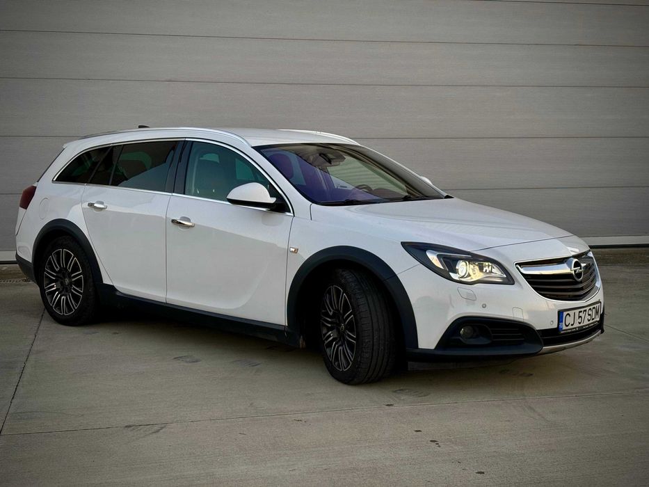 Vand Opel Insignia Country Tourer
