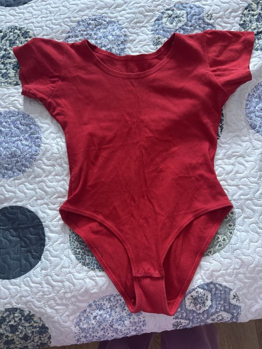 Дамско Памучно Червено Боди