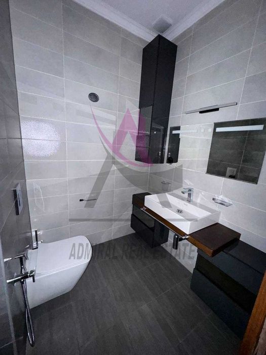 Продава се Къща в Варна, Левски - 300 кв.м за 1250 €/кв.м - Снимка #14