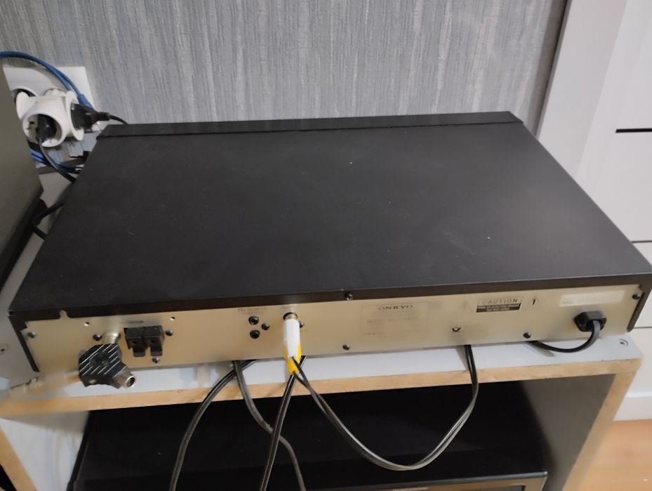 Тюнер Т 4830 FM диапазон