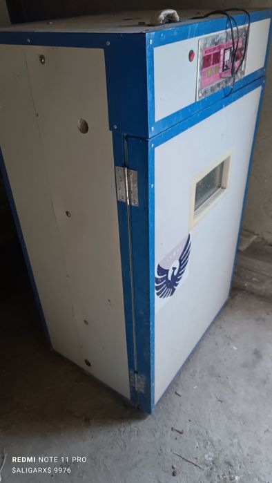Joʻja chiqaradigan Inkubator aparat
