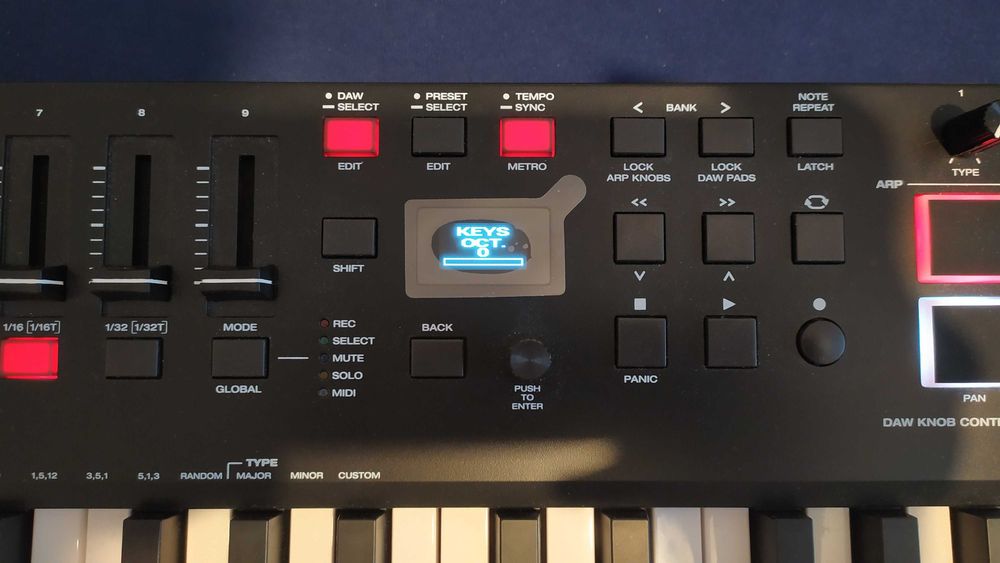 MIDI-клавиатура M-Audio Oxygen Pro 61 Black