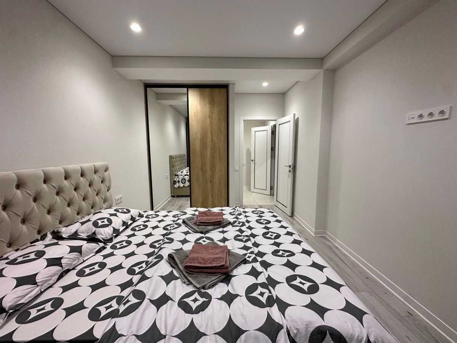 Дава се под наем Тристаен апартамент в София, Манастирски ливади - 75 кв.м за 500 € - Снимка #1