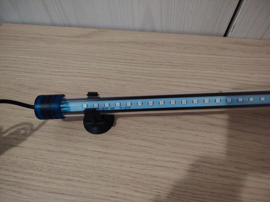 Lampă LED pt acvariu 40 cm
