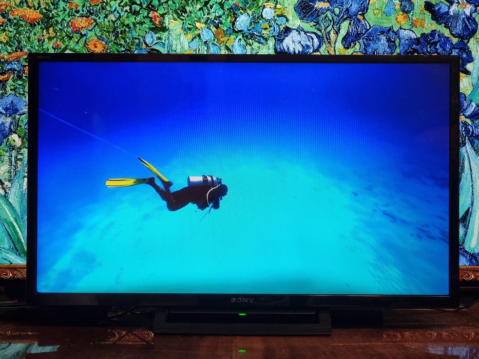 Телевизор / Sony - 32" - FullHD , Цифрова + Ефирна
