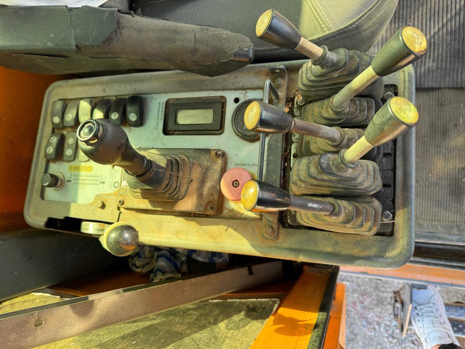 Autogreder Leeboy 2014