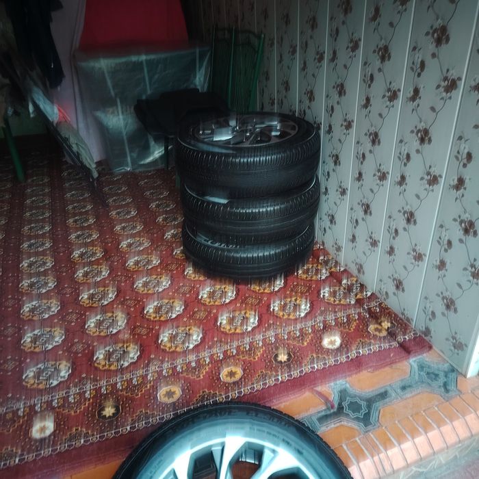 Диск хундай почти новый