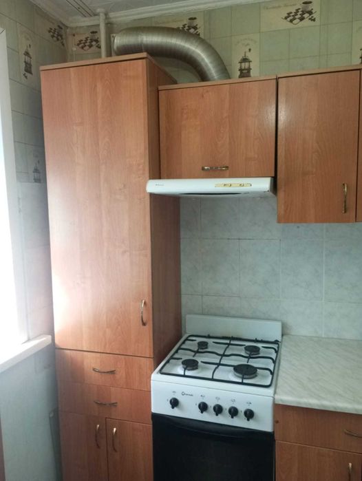 Продаётся просторная 1 в центре
