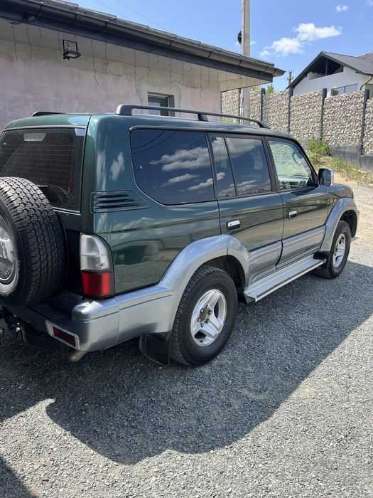 Toyota land cruiser  j90