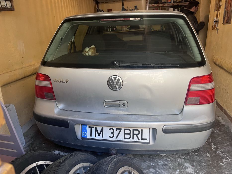 Vand Golf 4 2003