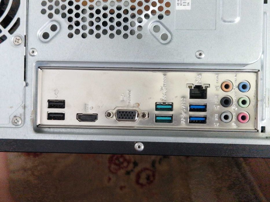 Unitate Intel i3-6100