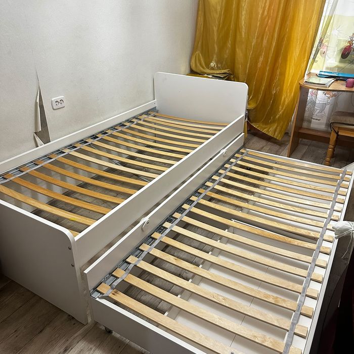 Продам кровать для подростков