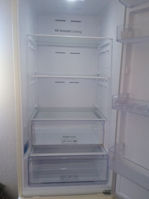 Продам холодилник