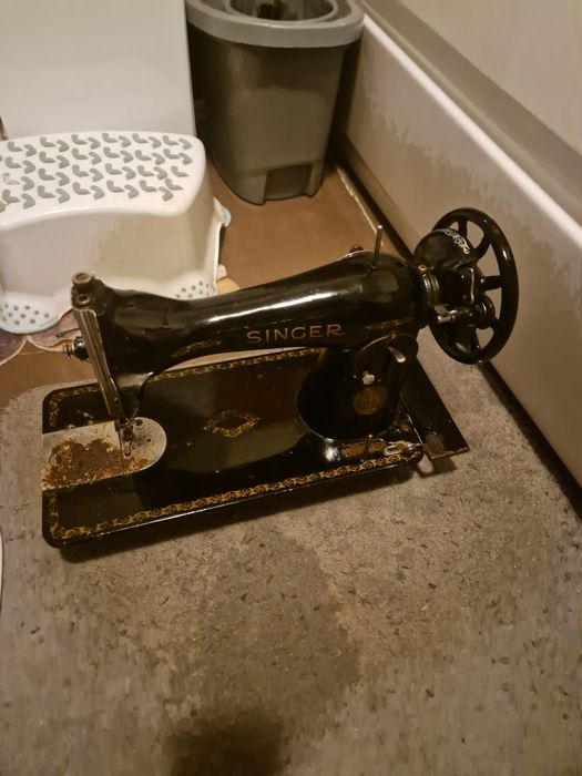 Masina de cusut vintage!