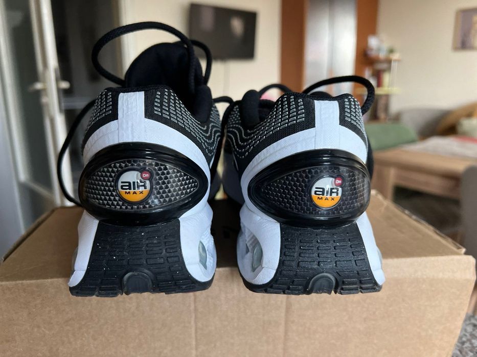 Маратонки Nike Air max DN