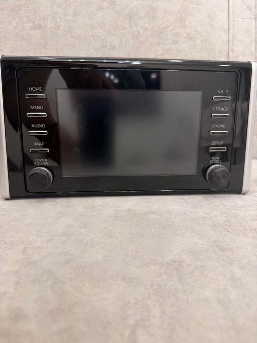 Штатная магнитола Рав 4