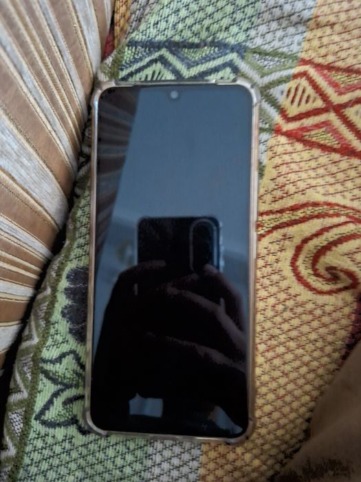 Vivo 25e в хорошым состояние