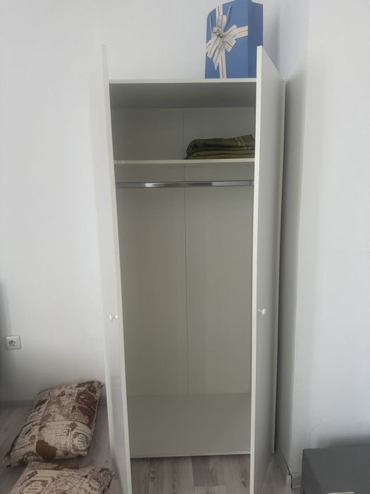 Продается шкаф б/у в отличном состоянии