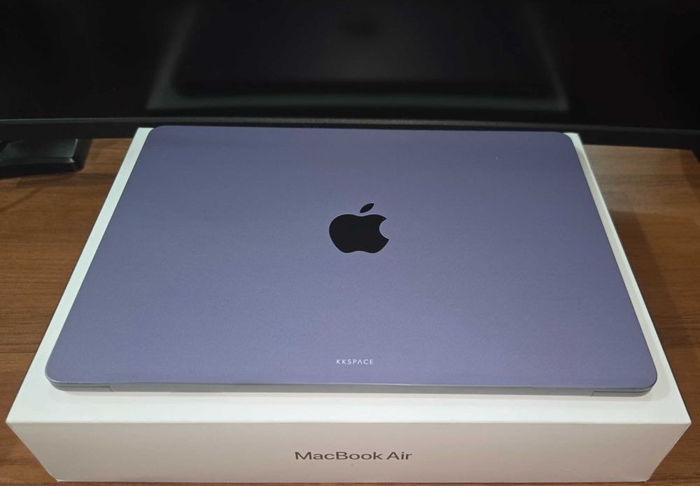 MacBook Air M3 16/256
