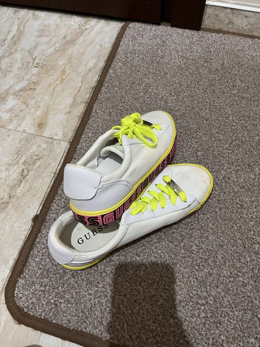 Кецове Guess оригинални