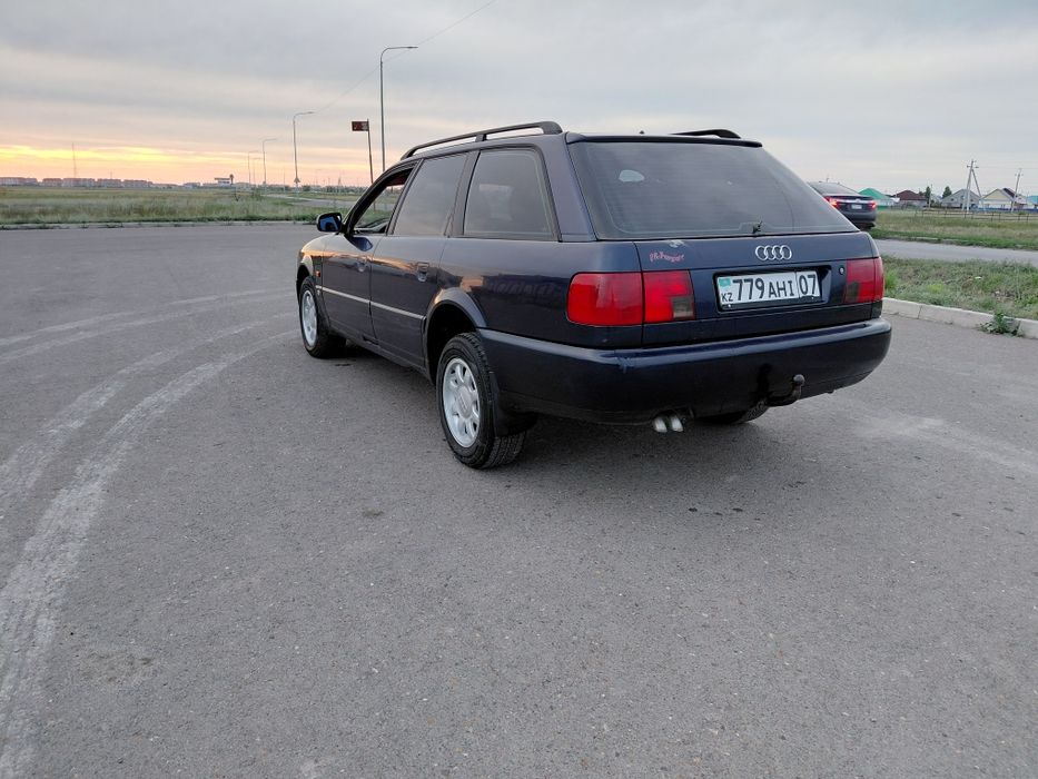 Продаеться Ауди а6 с4