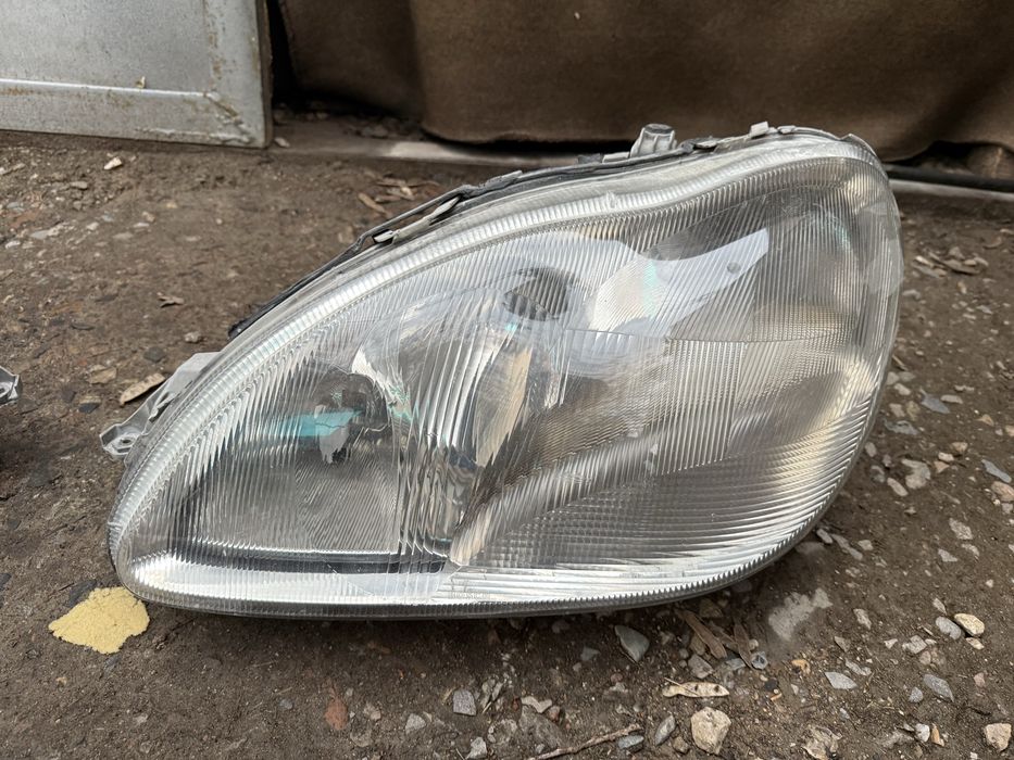 Фары на 220 дорест не линзованные