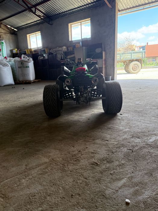 Vând atv quad 250
