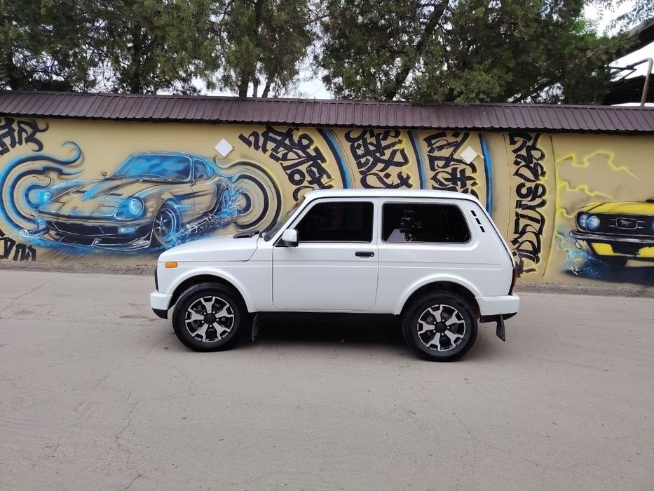 Продам Ниву Урбан 2020г.