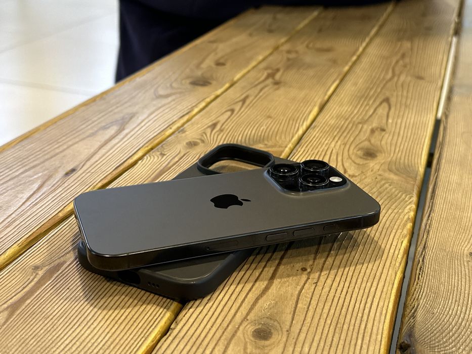 Айфон 16 про покупайте