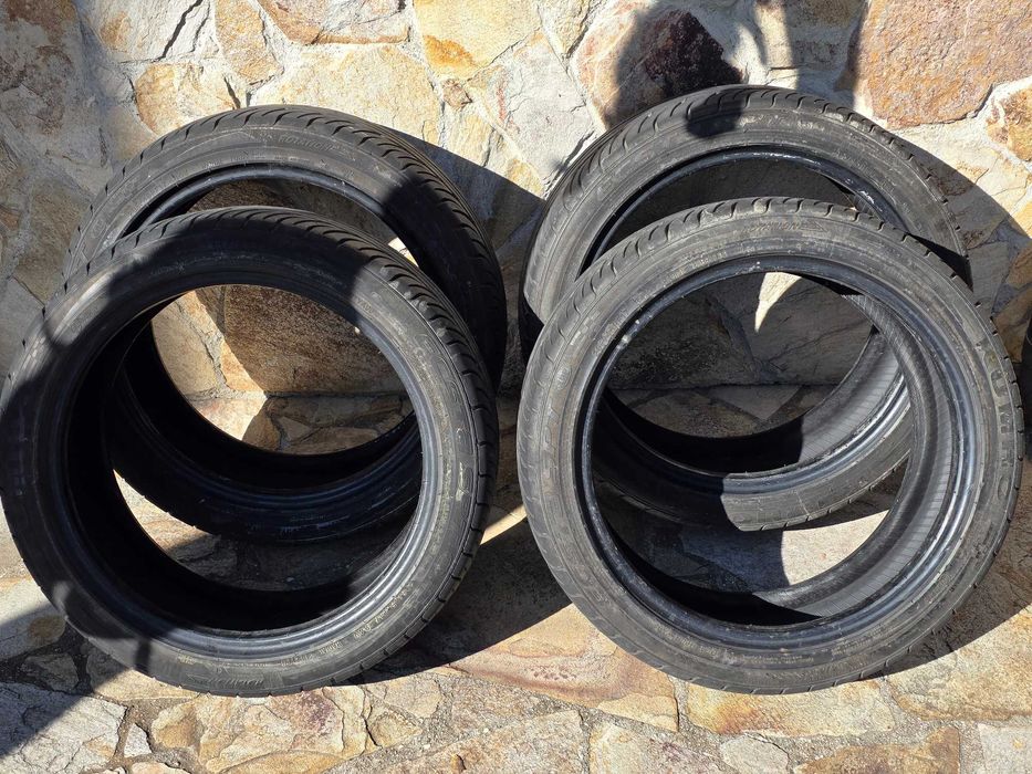 Kumho- 205/45/17 DOT22