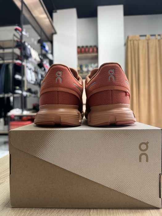 Оригинал On cloud 6