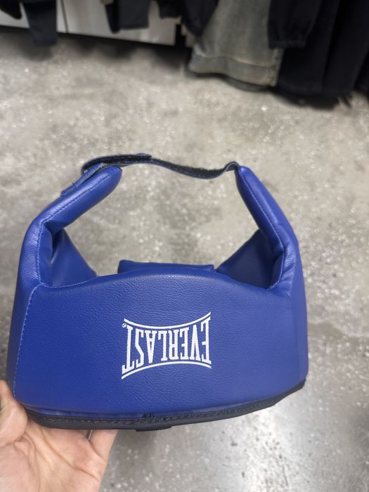 шлем для спорта. Есть каспий рэд