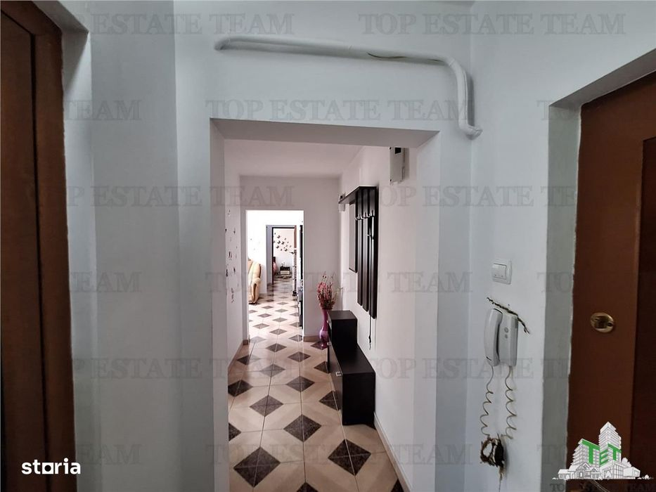 Apartament elegant - Spitalul 3 - vanzare - Braila