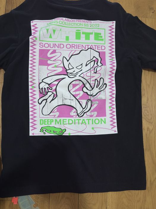 Tricou off white editional