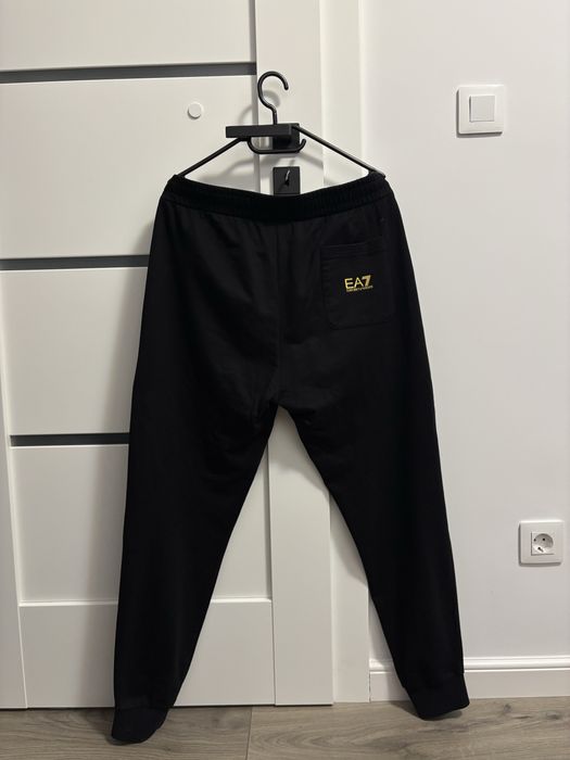 Vand Trening Emporio Armani EA7 / Marimea M și L