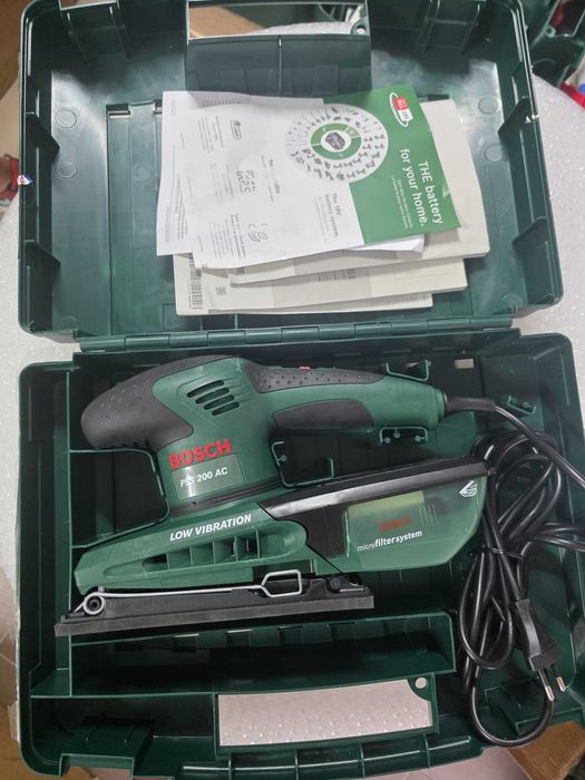 șlefuitor electric Bosch PSS 200 AC