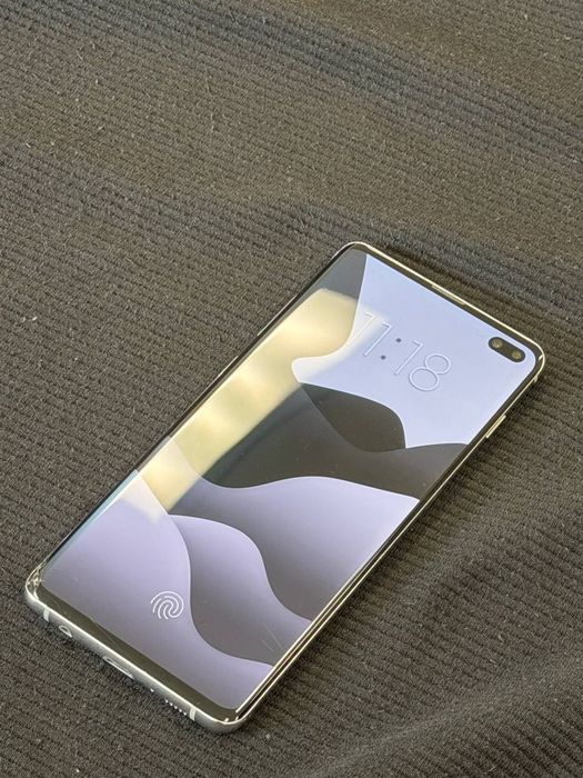 Samsung s10+ 128/8гб