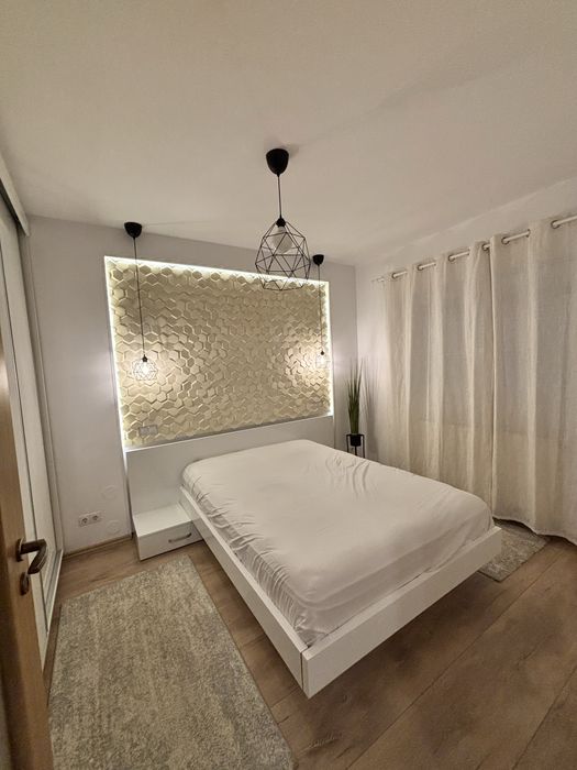 Apartament la vilă, cu 2 camere, curte și loc de parcare