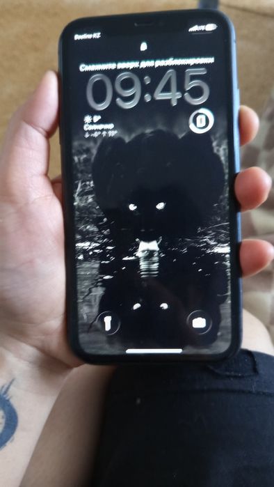 iPhone 11 продам