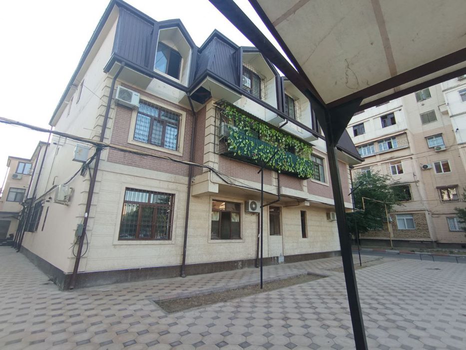 Дом сотилади  1 хона 2 хона килинган без маклер