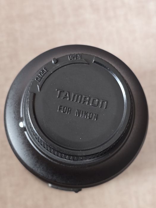 Nikon 105mm f1.4E