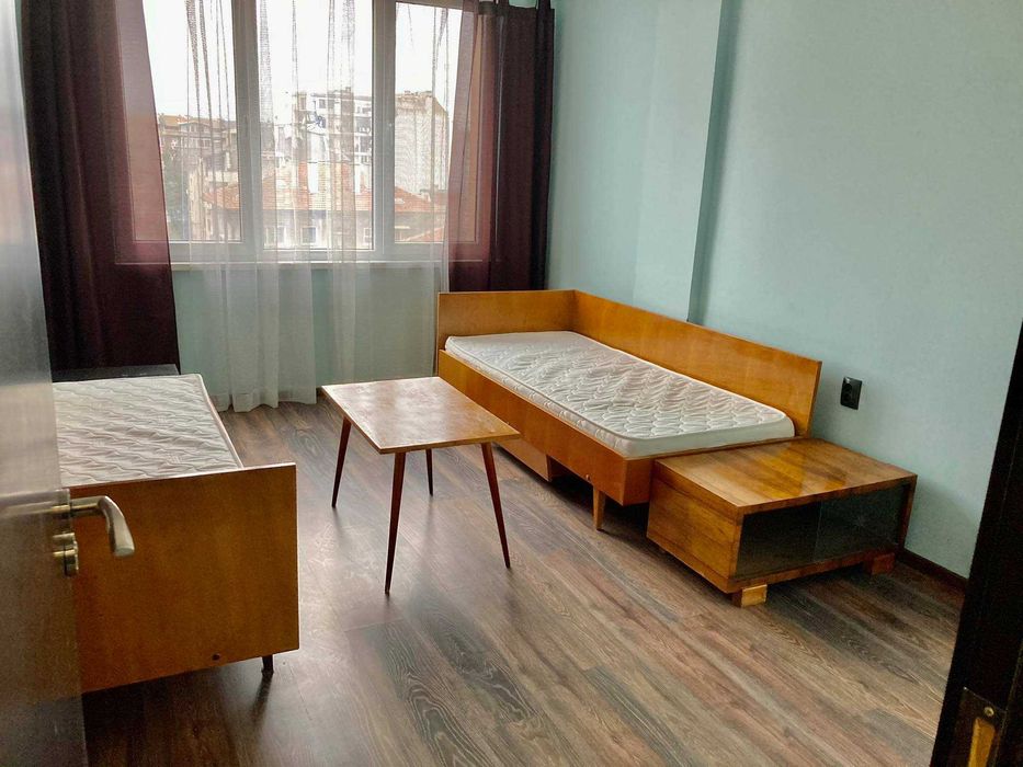 Дава се под наем Двустаен апартамент в Бургас, Възраждане - 80 кв.м за 225 € - Снимка #9