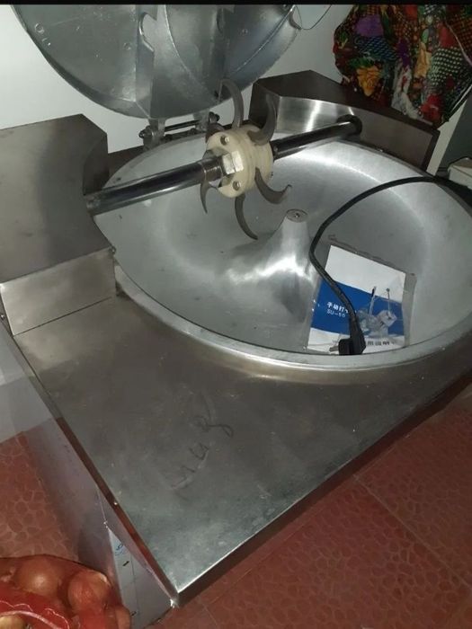 Кутер для колбаса