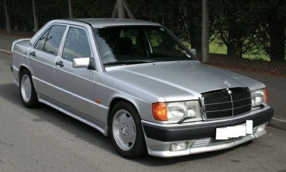 Бампер Мерседес W 124 AMG