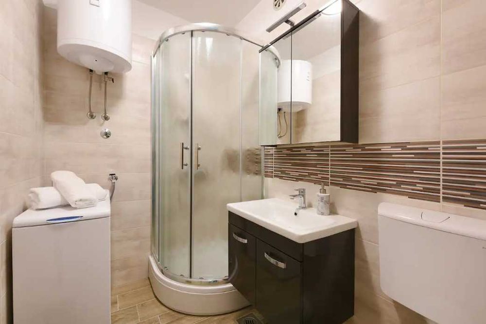 Дава се под наем Двустаен апартамент в Пловдив, Захарна фабрика - 66 кв.м за 331.5 € - Снимка #2