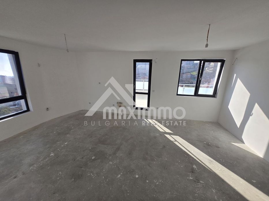 Продава се Многостаен апартамент в Варна, Виница - 135 кв.м за 1020 €/кв.м - Снимка #8